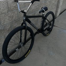 throne bike