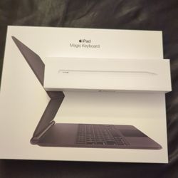 iPad Magic Key Board And Pencil