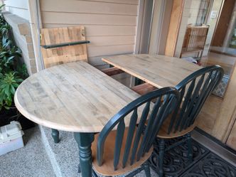 Free table and chairs