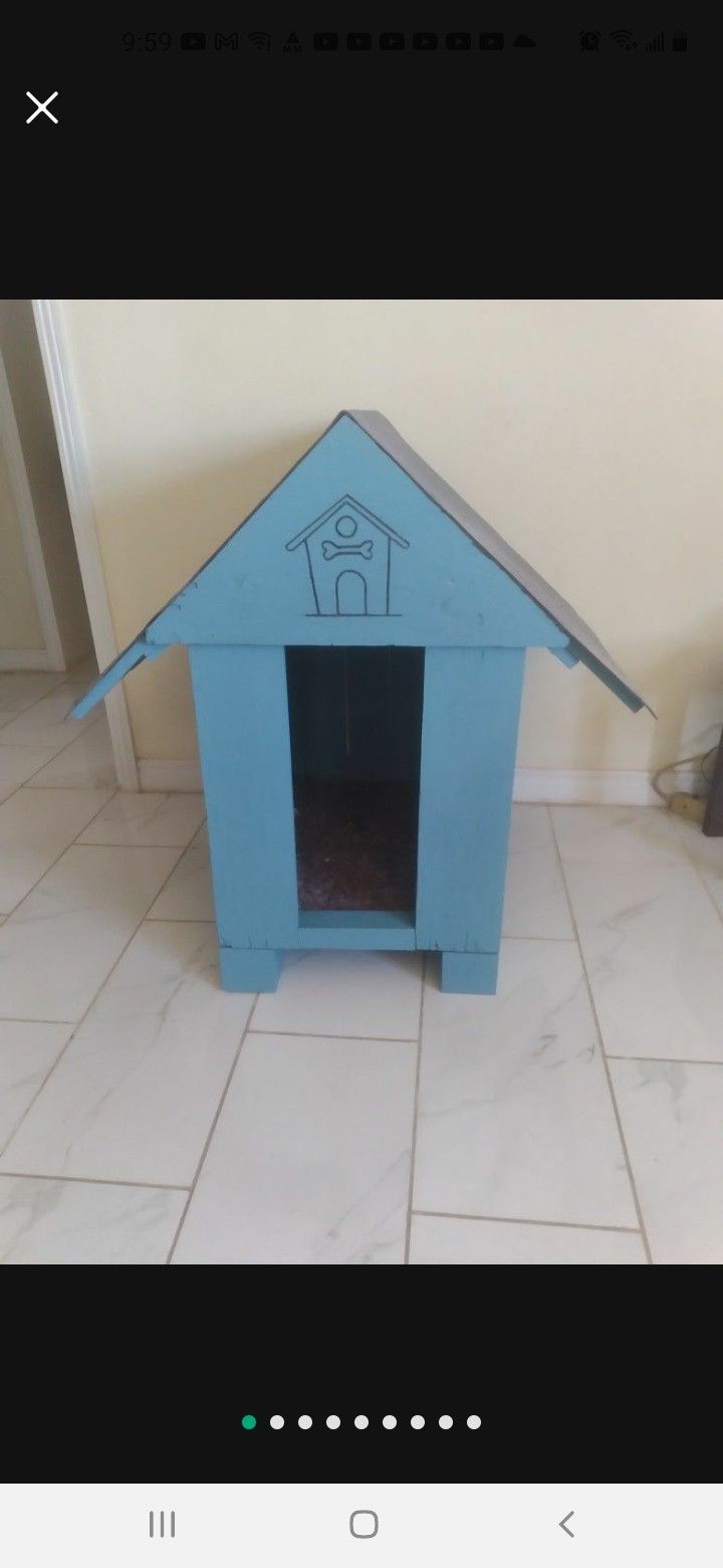 Dog House 