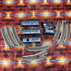 Disney Hawthorne Village Holiday Celebration Express Disney HO Scale Train READ