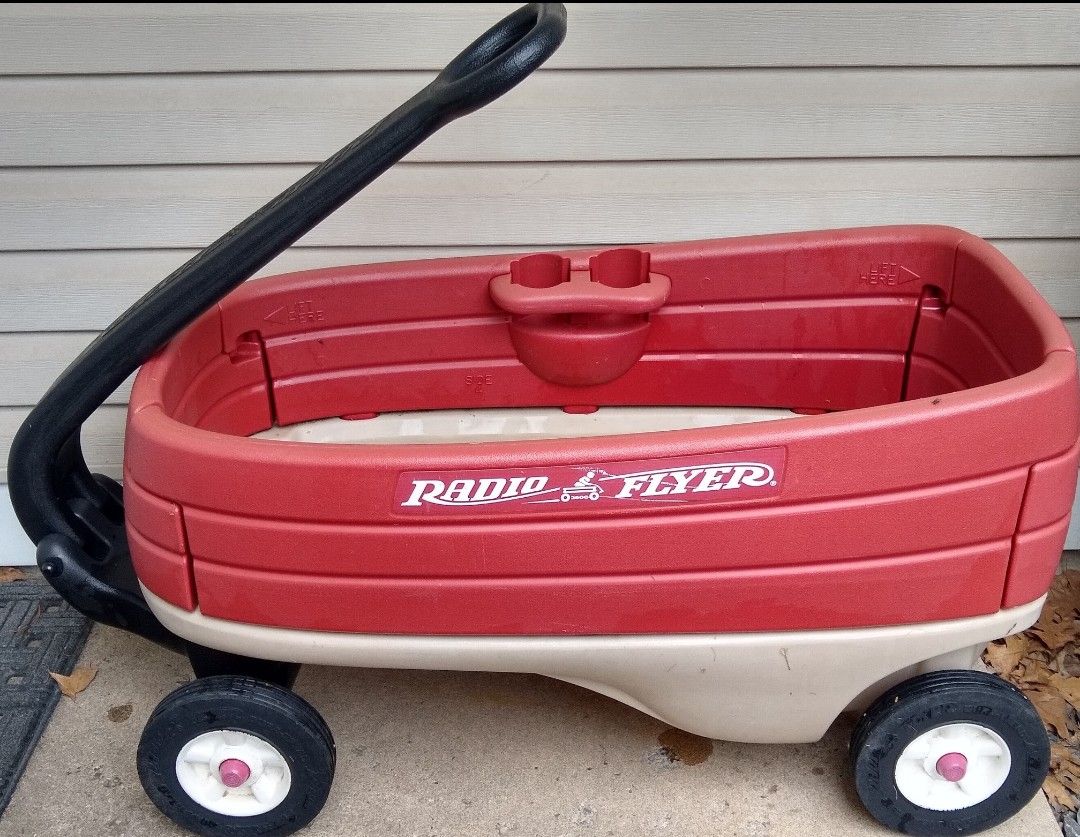 Wagon In Aurora