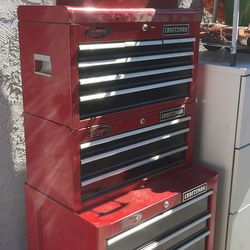 Craftsmen toolbox filled with tools!