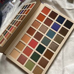 Eyeshadow Pallettes  