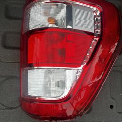 2022 F150 Tailgate Light Right Side