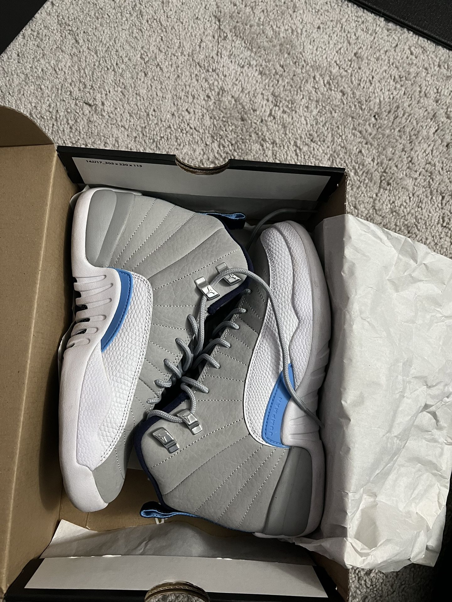 Jordan 12 University Blue
