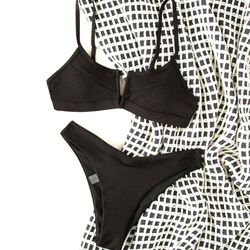 NWOT Ribbed V Wire Cheeky High Cut Bikini Set - Size XS
