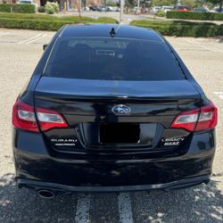 2018 Subaru Legacy Premium 