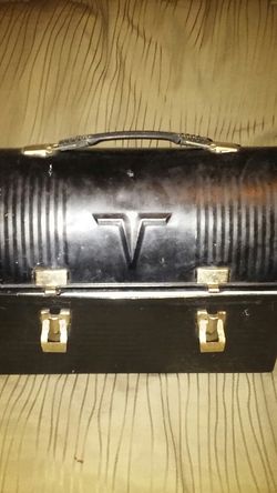 Vintage metal lunchbox