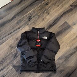 (BRAND NEW) North Face Nuptse 