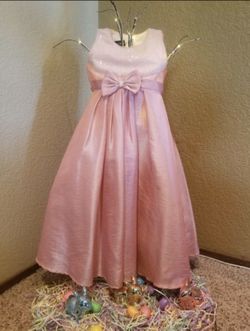 Beautiful dress size 6X-7