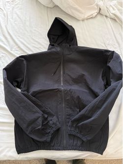 YZY Kanye West Yeezy Windbreaker Size 2 - Black