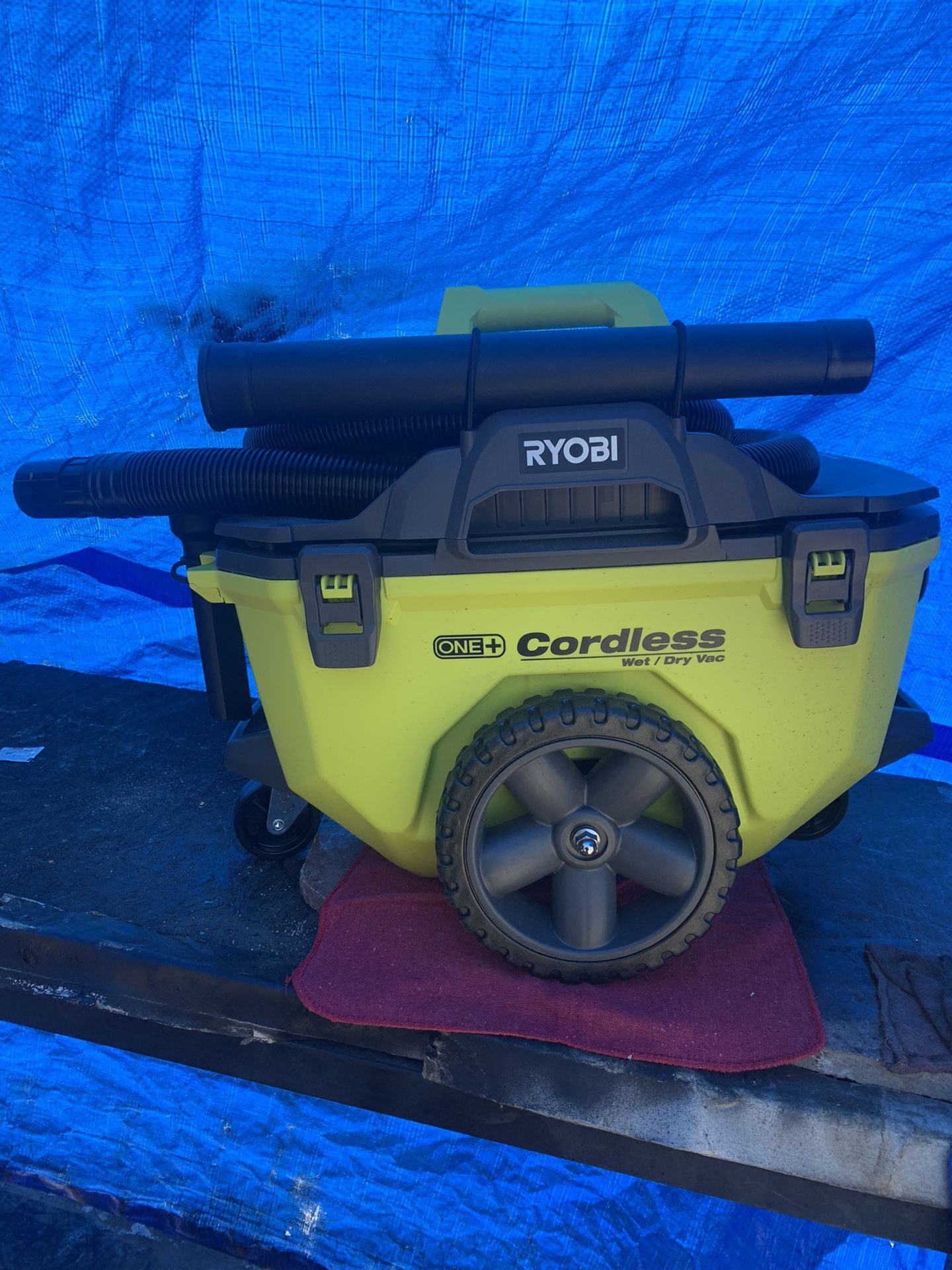 Ryobi Wet/dry Vacuum