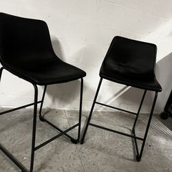 Black Stools
