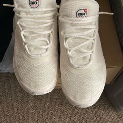 Nike Air Max Dn White Size 10.5 