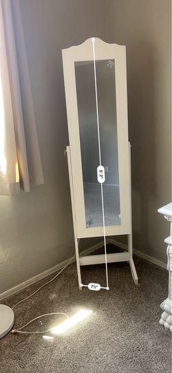 Jewelry Body Mirror