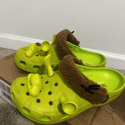 Shrek Crocs Size 9