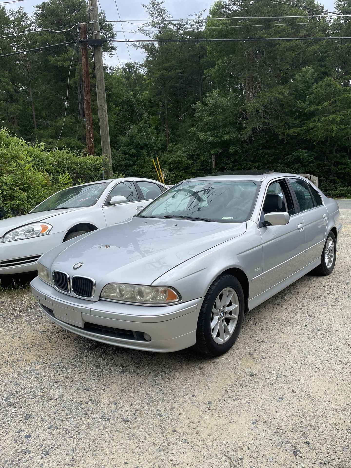 2003 BMW 525i