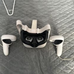 Meta Quest Headset