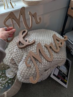 Mr & Mrs Sweetheart table sign & eucalyptus garland