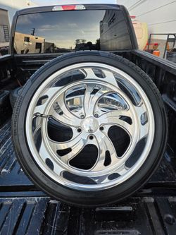 20" US MAG brand billets w/ Lionhart tires