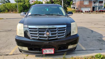 Cadillac Escalade Black Full-Size SUV