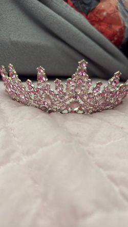 Pink crown