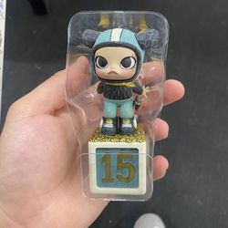 POPMART MOLLY Anniversary Statue Classic Retro 2 Series