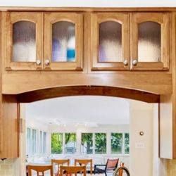 Oak Kitchen Cabinets (Excellent Condition)- Glass Front + Solid - Uninstalled & Ready for Pickup