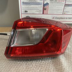 2016-2019 Chevy Cruze Right Tail Light 