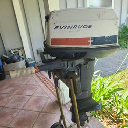 1971 evinrude 18hp outboard + FREE parts motor.