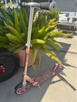 Pink A5 Razor Scooter