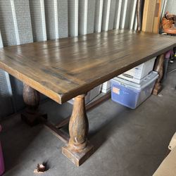 Dining Table & Chairs