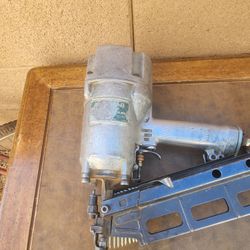 Hitachi Framing Nail Gun 