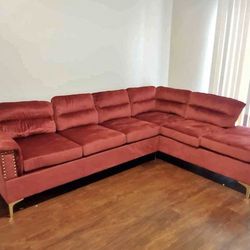 Red Velvet Sectional. Brand New. 