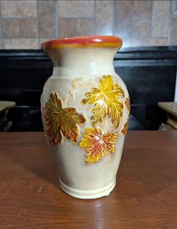 9" x 5.5" Vintage ceramic drip glaze Autumn maple leaf design vase