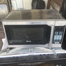 avanti microwave