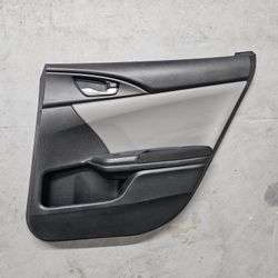 2016 - 2021 HONDA CIVIC DOOR PANEL RR