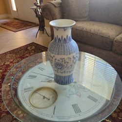 Antique Chinese Vase