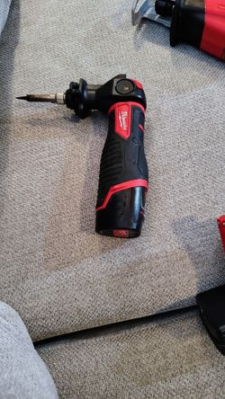 Milwaukee M12 Cordless Rotary Tool