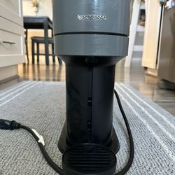 Nespresso Coffe Machine