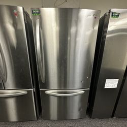 New Lg Bottom Freezer 