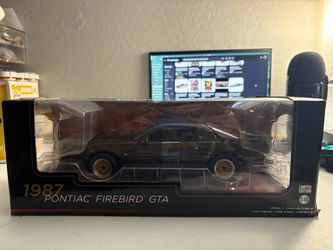 RARE - Greenlight Pontiac 1987 Firebird GTA 1:18 scale