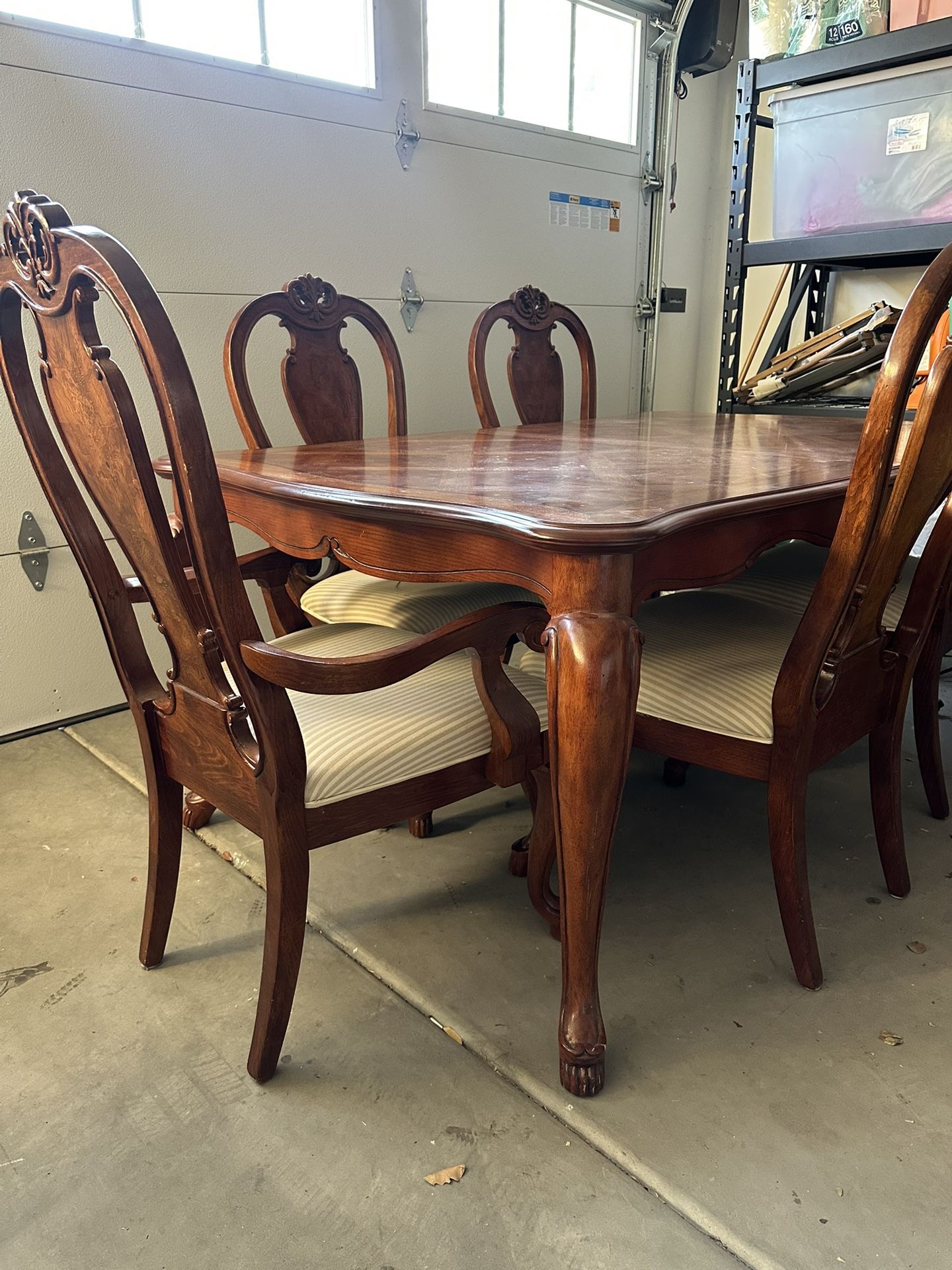Solid Wood Dining Table With 2 Leaves