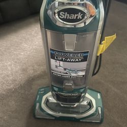 Shark Rotator Vacuum Cleaner 