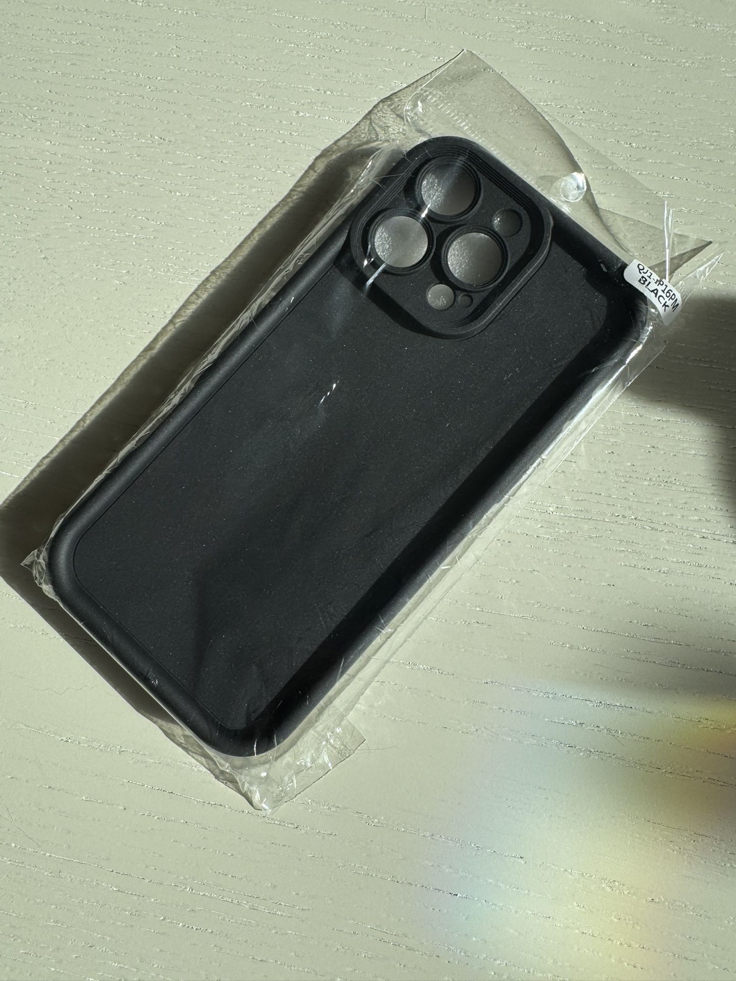 IPhone 16 Pro Max Silicone Case with Camera Bumper