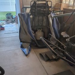 Pontoon With Trolling Motor And Orrs