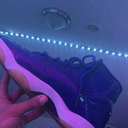 Jordan 11 size 9