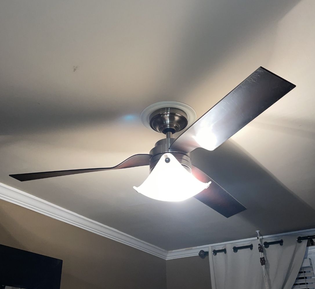 Hunter Windspan 52” Ceiling Fan