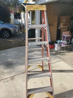 Werner 6' Fiberglass Step Ladder